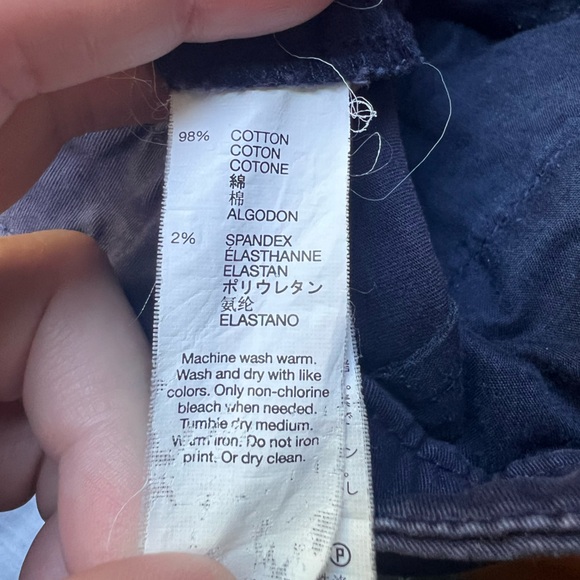 GAP “boyfriend” skinny khakis Size 4 - Picture 4 of 6